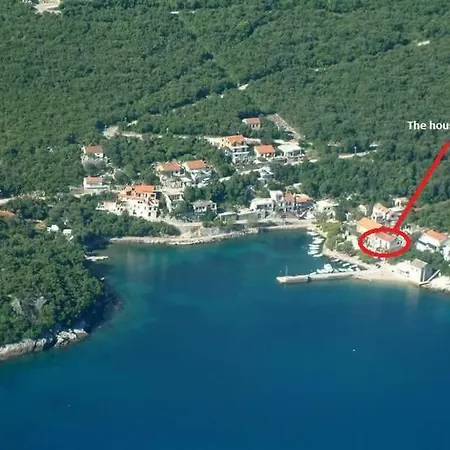 Apartment House By The Sea