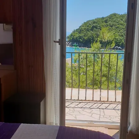 House By The Sea